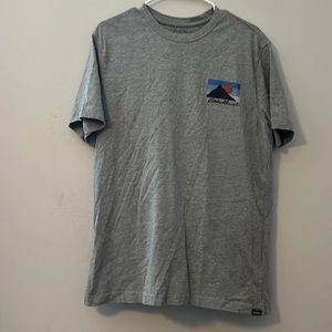 Eddie Bauer grey tshirt